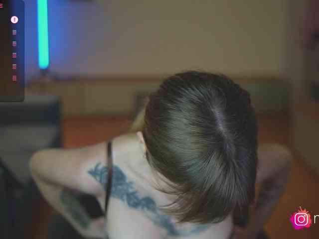 mel-collins webcam
