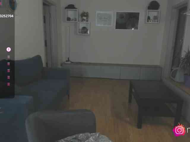 mel-collins webcam