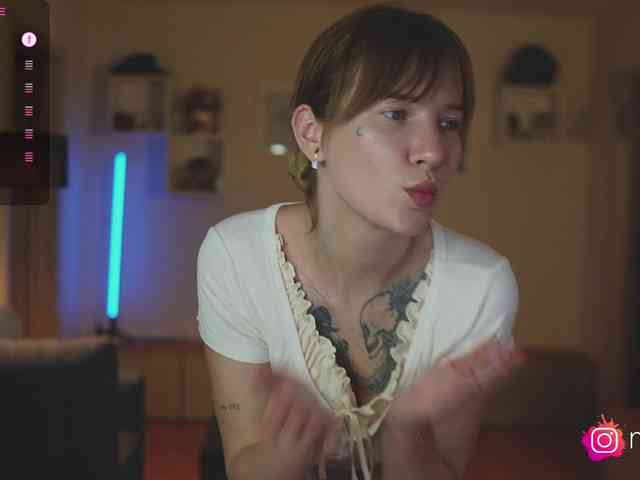 mel-collins webcam