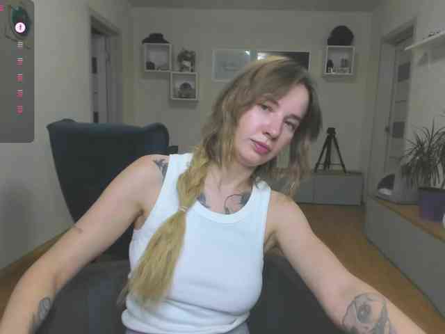 mel-collins webcam
