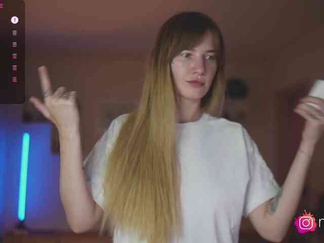 mel-collins webcam