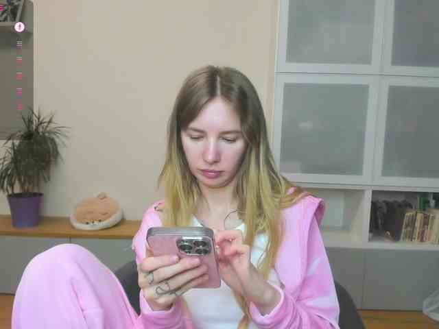 mel-collins webcam