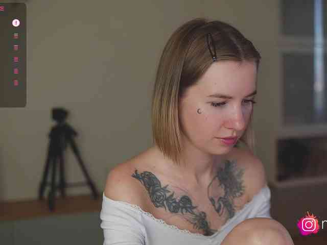 mel-collins webcam