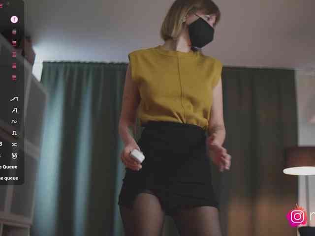 mel-collins webcam