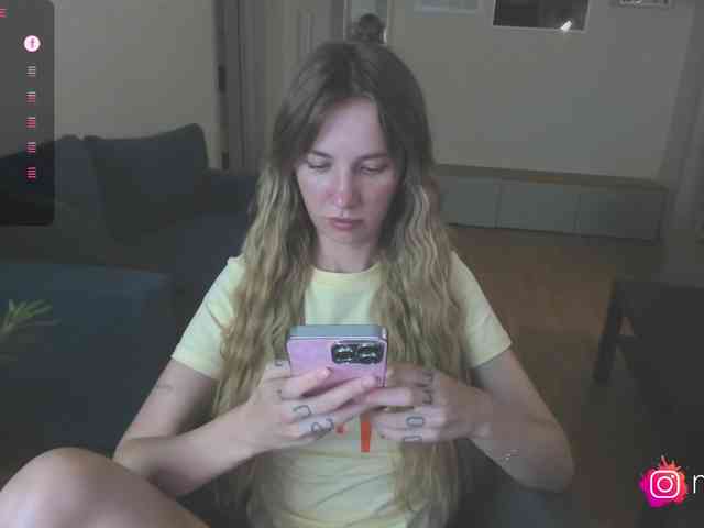 mel-collins webcam