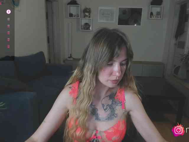 mel-collins webcam