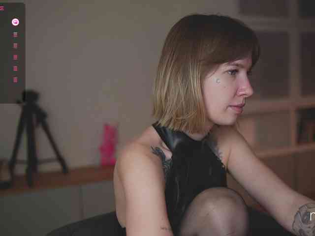 mel-collins webcam