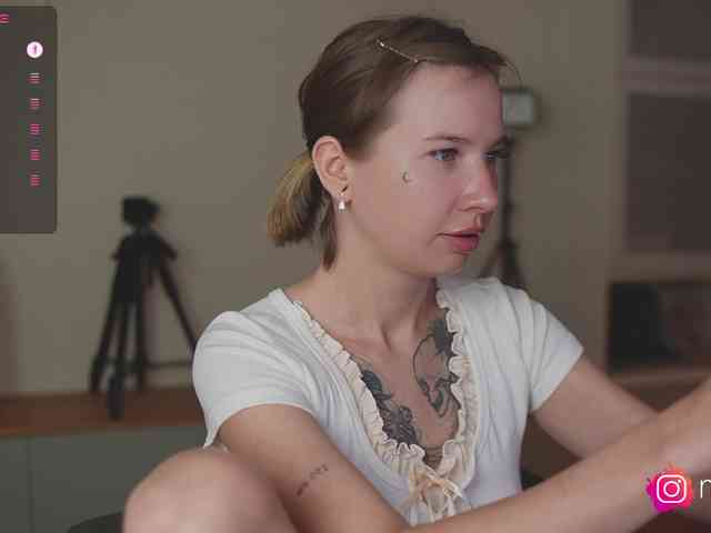 mel-collins webcam