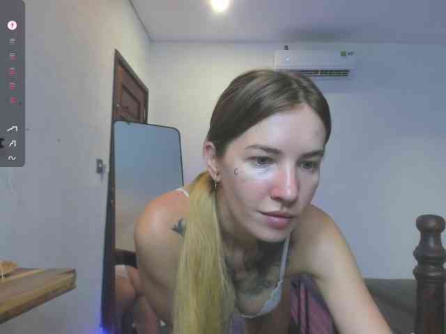 mel-collins webcam