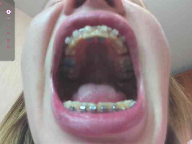 mel-collins webcam