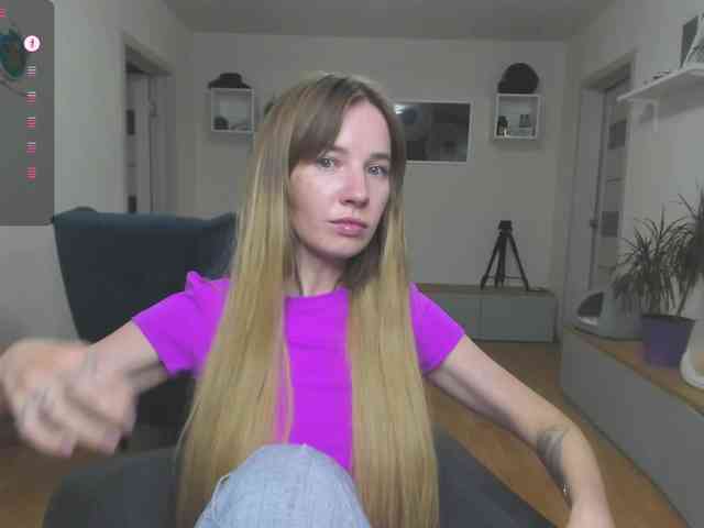 mel-collins webcam