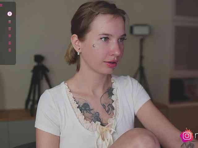 mel-collins webcam
