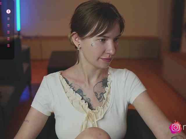 mel-collins webcam