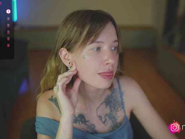 mel-collins webcam