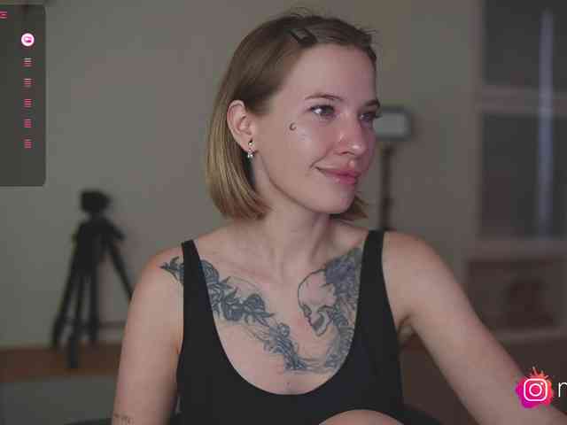 mel-collins webcam