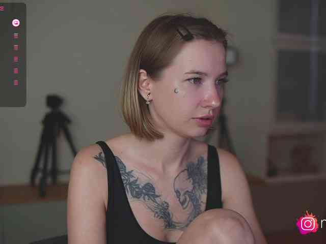 mel-collins webcam