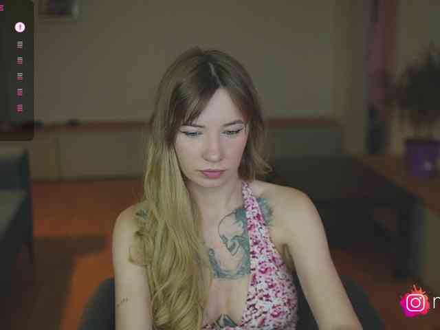 mel-collins webcam