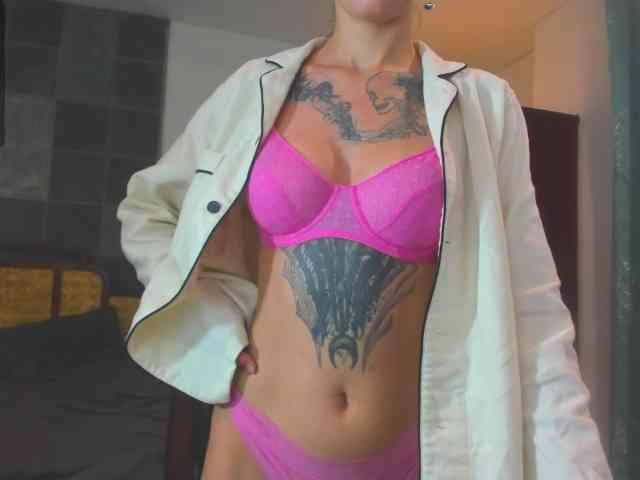 mel-collins webcam