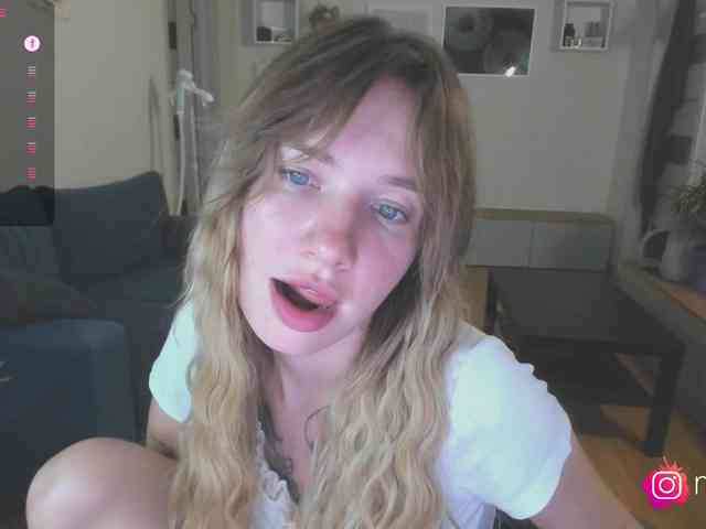 mel-collins webcam