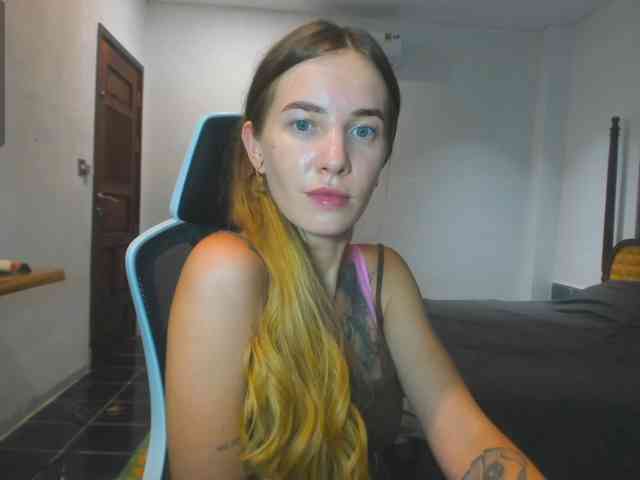 mel-collins webcam