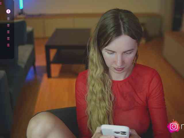 mel-collins webcam