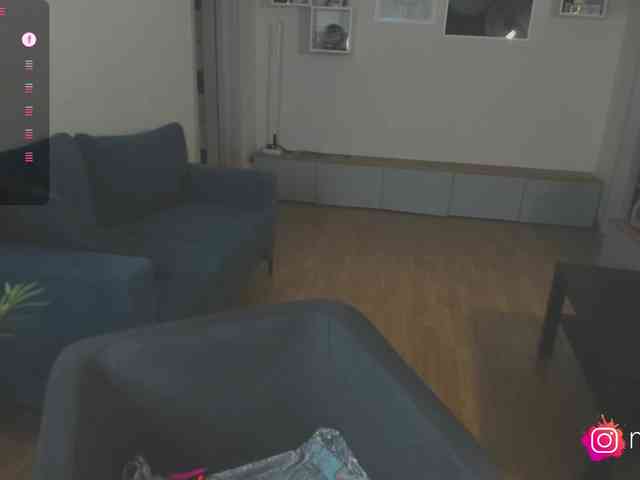 mel-collins webcam