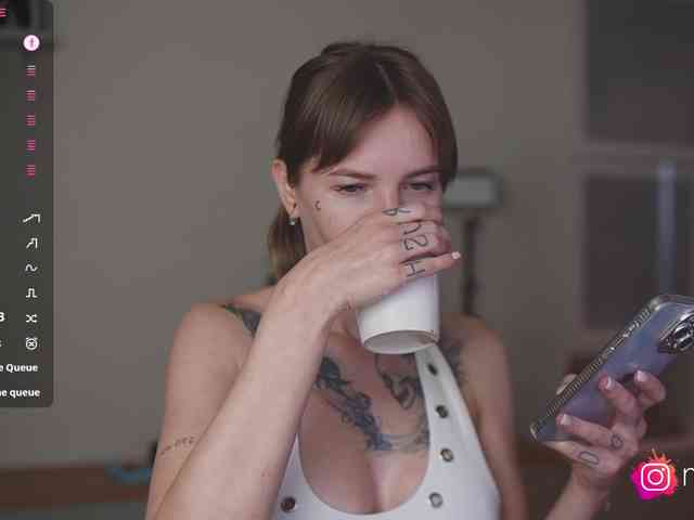 mel-collins webcam