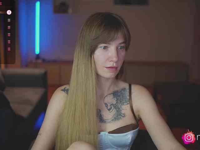 mel-collins webcam