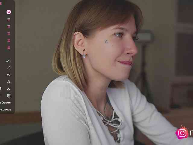 mel-collins webcam