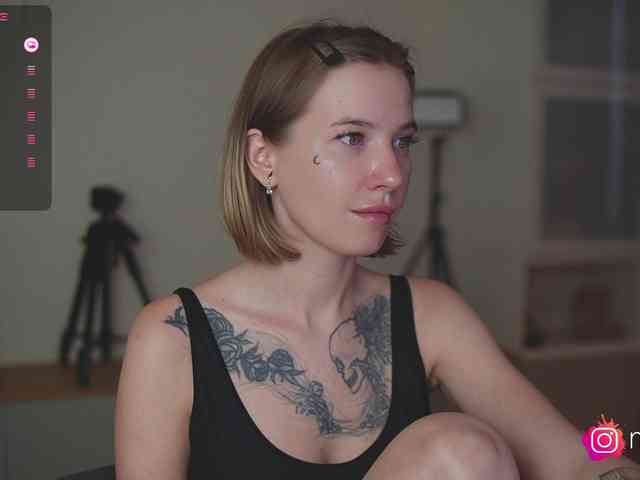 mel-collins webcam