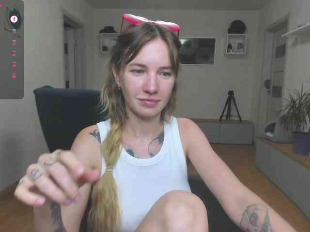 mel-collins webcam