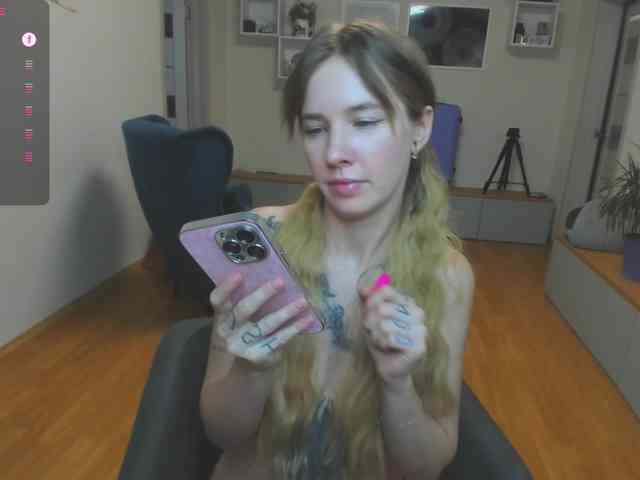 mel-collins webcam