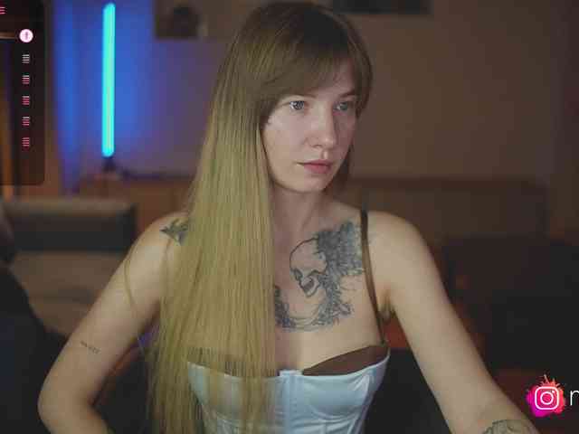 mel-collins webcam