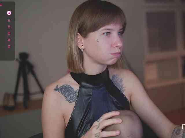 mel-collins webcam