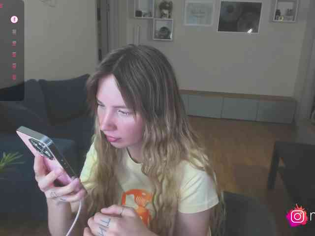 mel-collins webcam