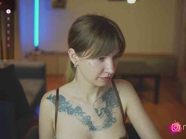 mel-collins webcam