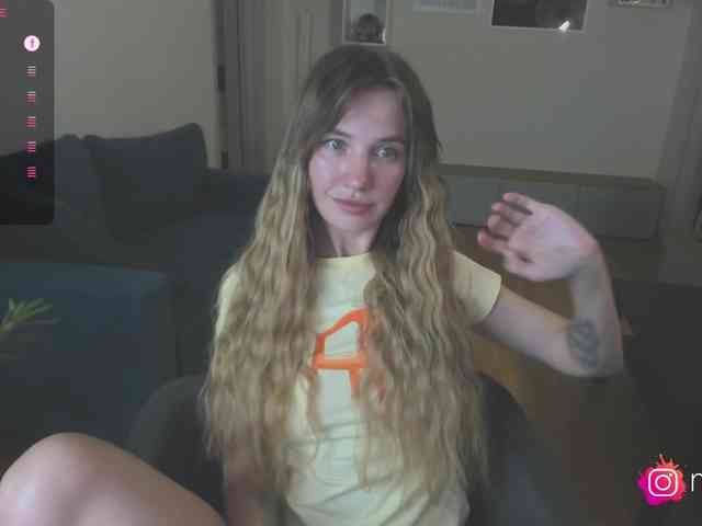 mel-collins webcam