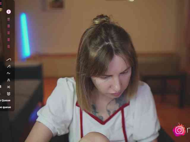 mel-collins webcam