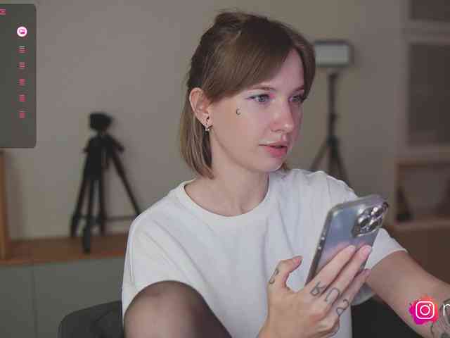 mel-collins webcam