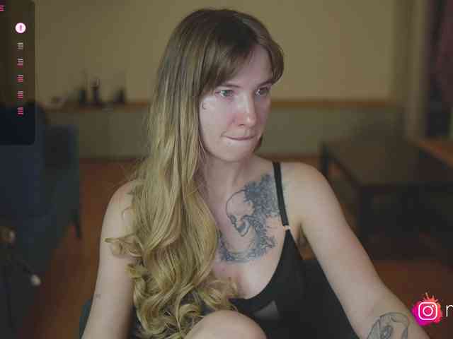 mel-collins webcam