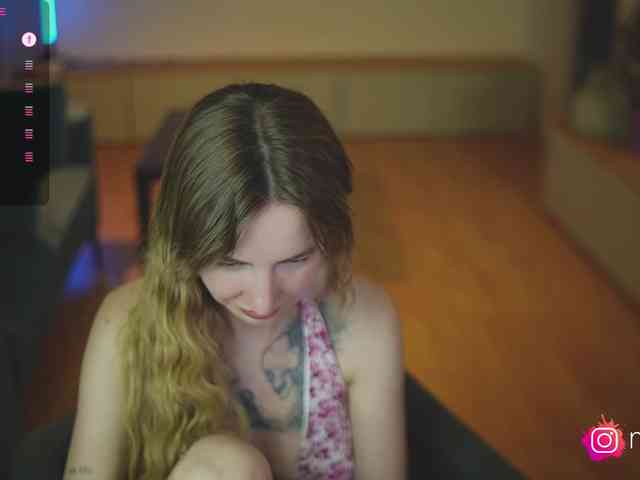 mel-collins webcam