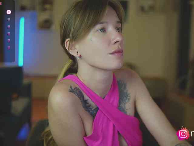 mel-collins webcam