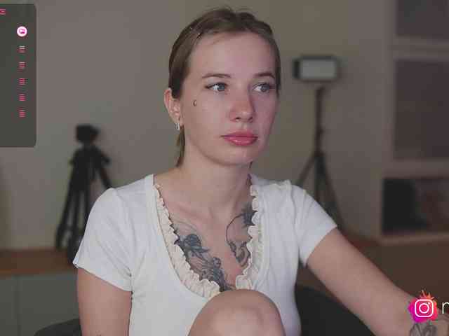 mel-collins webcam