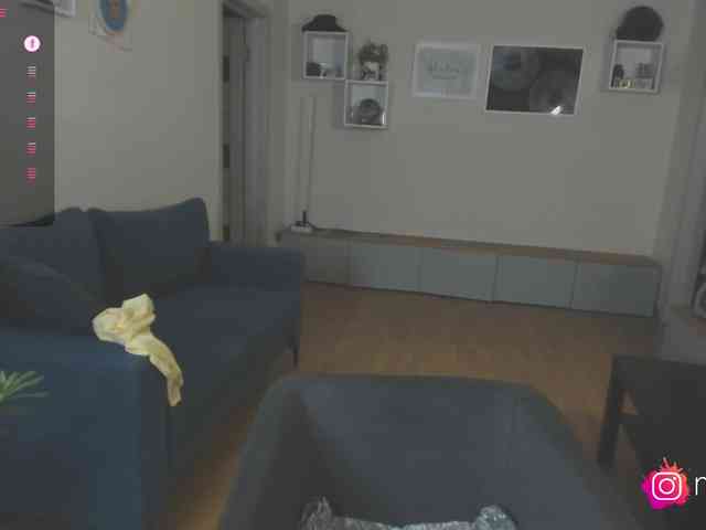 mel-collins webcam