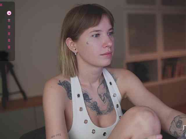 mel-collins webcam