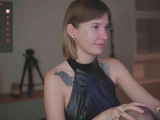 mel-collins webcam