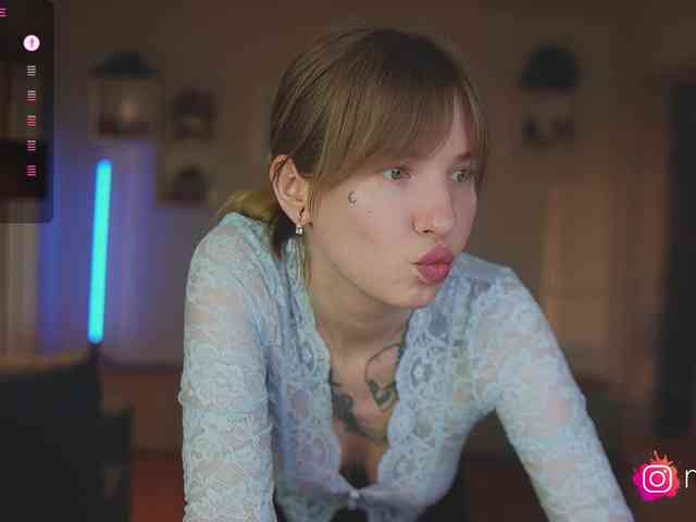 mel-collins webcam