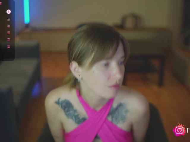 mel-collins webcam