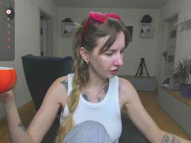 mel-collins webcam