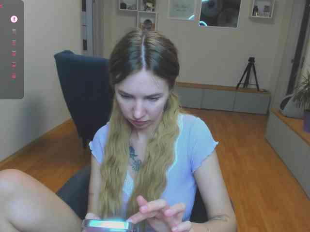 mel-collins webcam